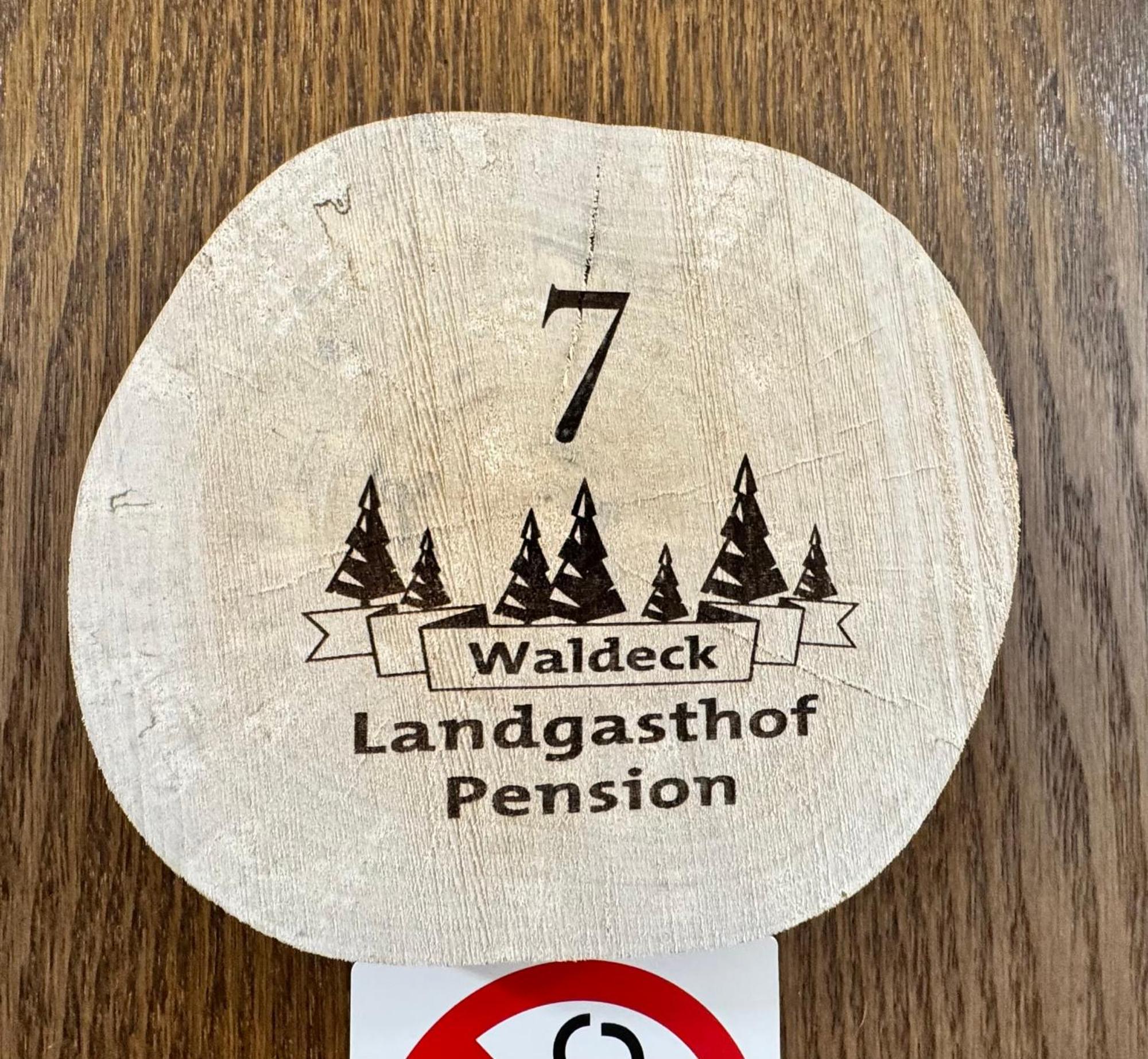 Landgasthof & Hotel Waldeck Treuen Bagian luar foto