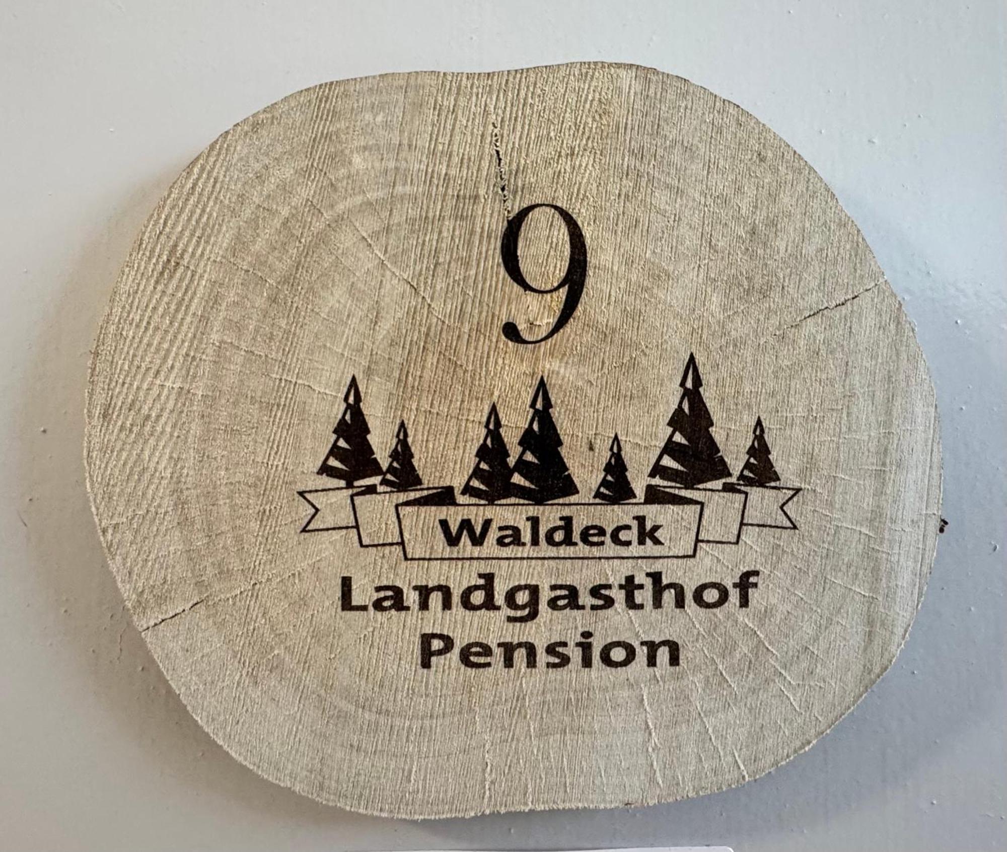 Landgasthof & Hotel Waldeck Treuen Bagian luar foto